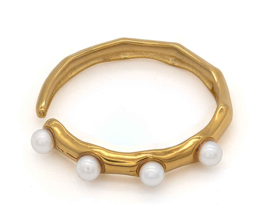 Pearl Ring